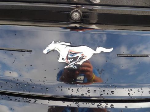 Certified 2021 Ford Mustang Coupe RWD image 16