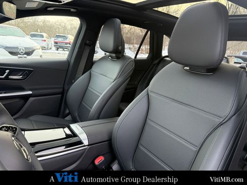 New 2026 Mercedes-Benz GLC 300 GLC 300 image 13