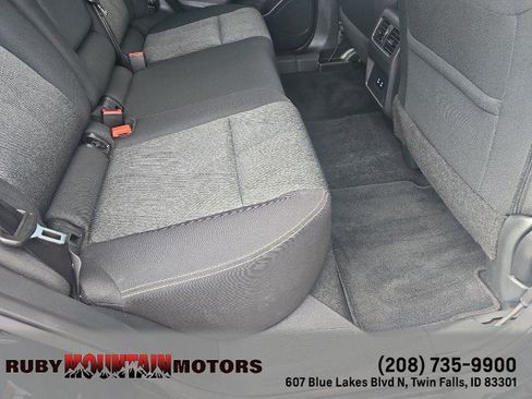Used 2025 Nissan Rogue SV AWD/4WD image 31