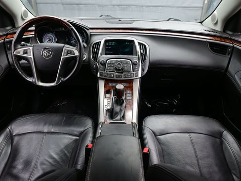 Used 2012 Buick LaCrosse Touring image 14