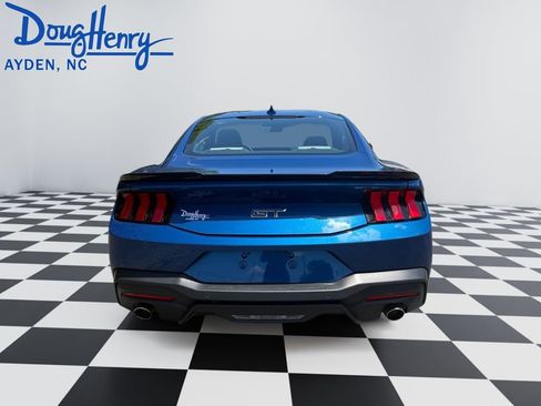 Used 2024 Ford Mustang GT Premium RWD image 4