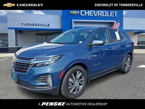 Certified 2024 Chevrolet Equinox LT FWD image 1