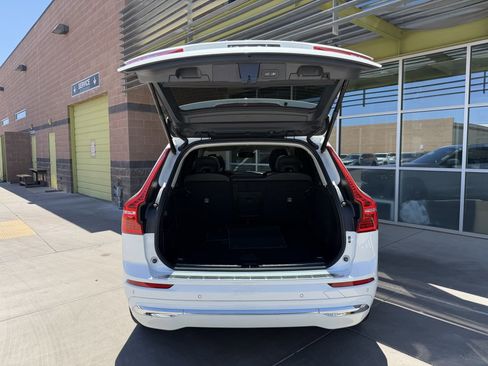 Used 2022 Volvo XC60 B6 Inscription w/ Advanced Package AWD/4WD image 38