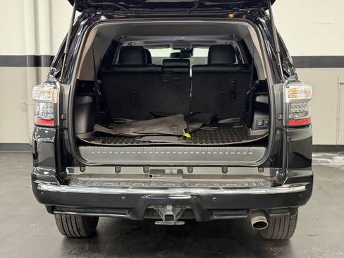 Used 2022 Toyota 4Runner Limited image 16