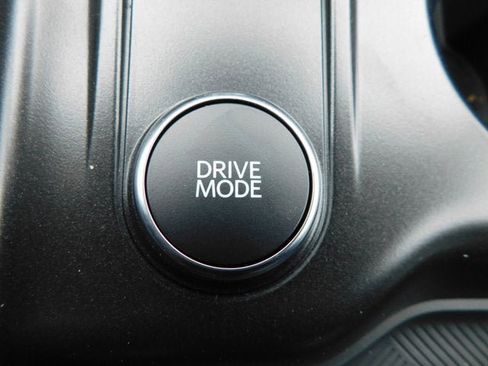 New 2026 Ford Explorer Active w/ Active Comfort Package image 28