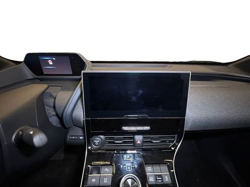 Certified 2023 Toyota bZ4X AWD w/ Weather Package image 10