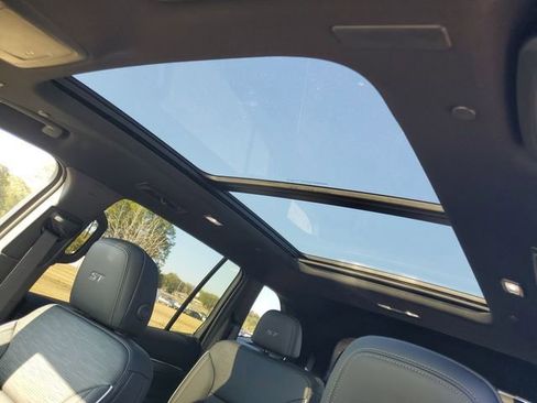 New 2026 Buick Enclave Sport Touring w/ Power Package image 10