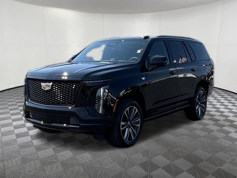 Used 2026 Cadillac Escalade Sport AWD/4WD image 3