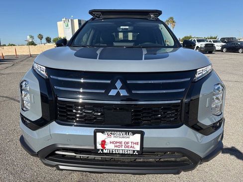 New 2026 Mitsubishi Outlander AWD image 2