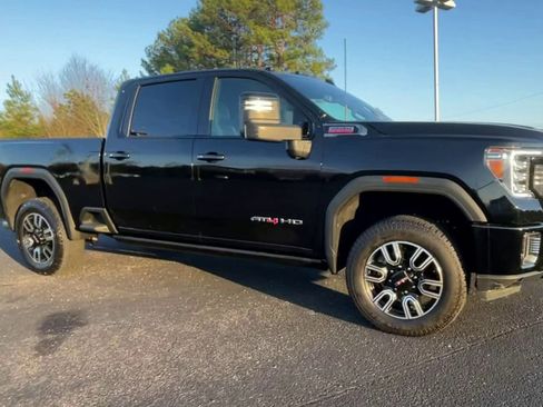 Used 2023 GMC Sierra 2500 AT4 w/ AT4 Premium Plus Package image 2