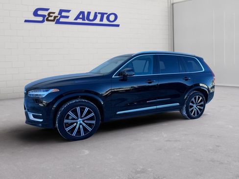 Used 2025 Volvo XC90 B5 Core AWD/4WD image 1