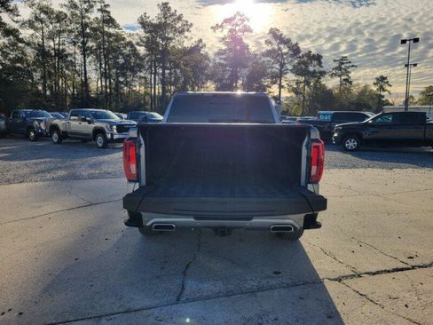 Used 2024 GMC Sierra 1500 Denali AWD/4WD image 7