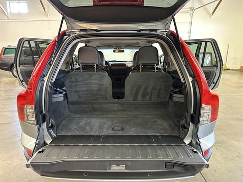 Used 2012 Volvo XC90 3.2 R-Design image 19