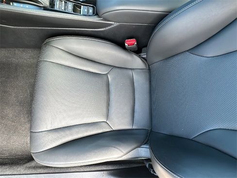 Used 2025 Honda Accord EX-L image 14