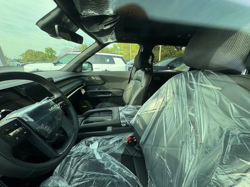 New 2027 Kia Telluride SX image 8