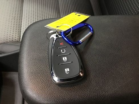 Used 2024 Chevrolet Trax LT w/ Driver Confidence Package image 22