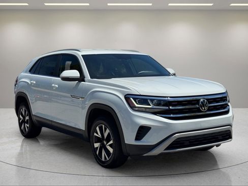 Used 2021 Volkswagen Atlas Cross Sport SE FWD image 7
