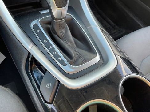 Used 2014 Ford Fusion S image 21