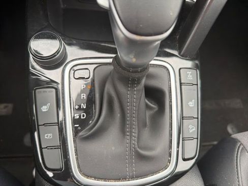 Used 2024 Kia Seltos S AWD/4WD image 14