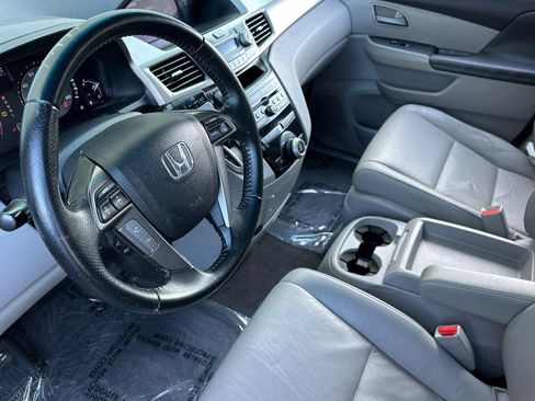Used 2011 Honda Odyssey EX-L image 10