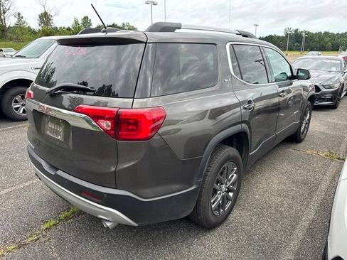 Used 2019 GMC Acadia SLT FWD image 4