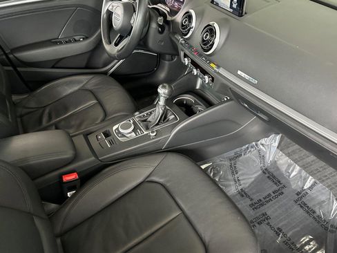 Used 2017 Audi A3 e-tron Prestige w/ Prestige Package image 15