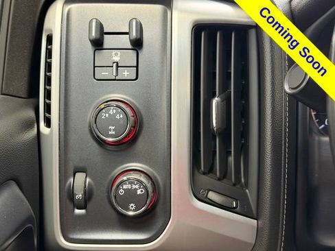 Used 2015 GMC Sierra 2500 SLE AWD/4WD image 16