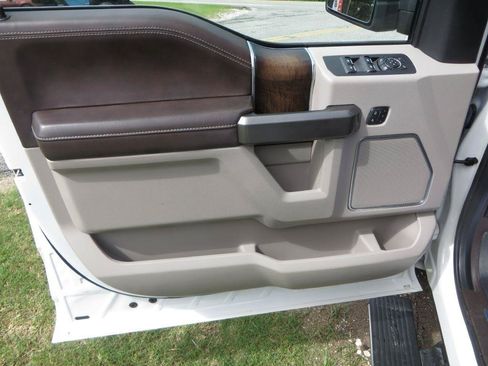 Used 2019 Ford F150 Limited w/ Trailer Tow Package AWD/4WD image 14