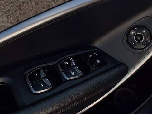 Used 2019 Hyundai Santa Fe XL SE w/ SE Premium Package 02 image 17