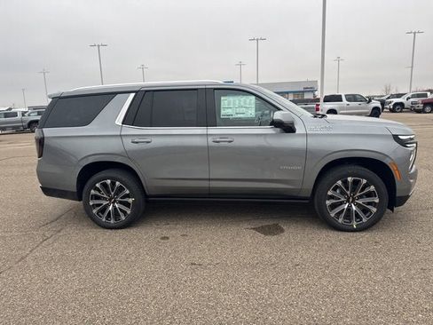 New 2026 Chevrolet Tahoe High Country image 2