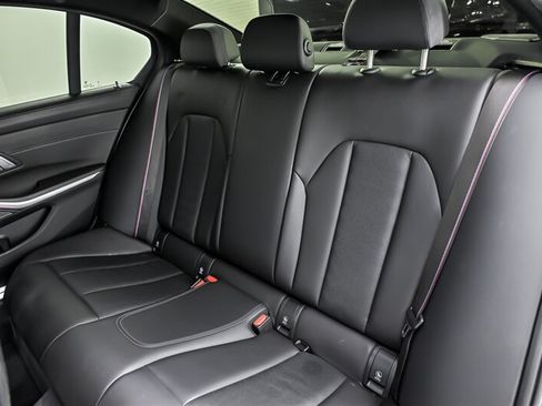 Used 2025 BMW M3 Competition AWD/4WD image 19