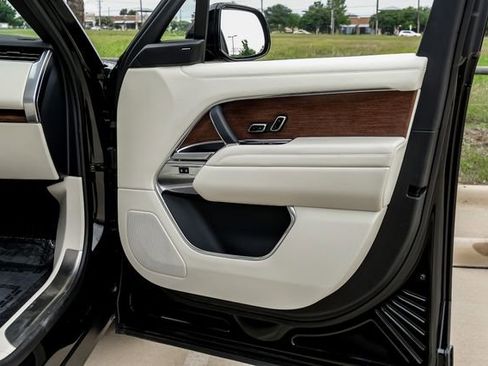 Used 2024 Land Rover Range Rover SE AWD/4WD image 54