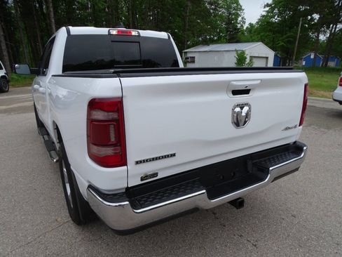 Used 2022 RAM 1500 4x4 Crew Cab Big Horn image 8