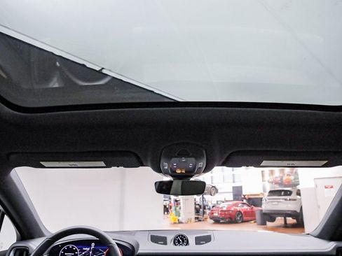 Certified 2025 Porsche Cayenne S image 20