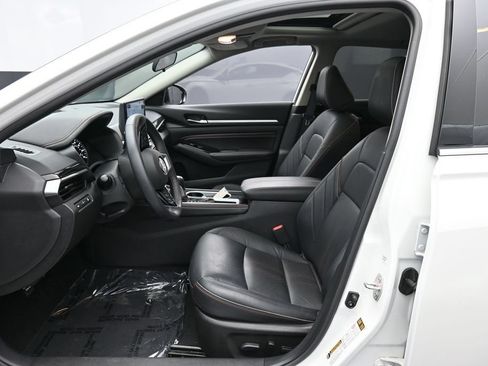 Used 2023 Nissan Altima 2.5 SR w/ SR Premium Package FWD image 20