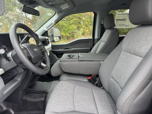 New 2026 Ford F250 XL image 10