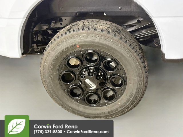 New 2026 Ford F350 Lariat w/ Black Appearance Package AWD/4WD image 32