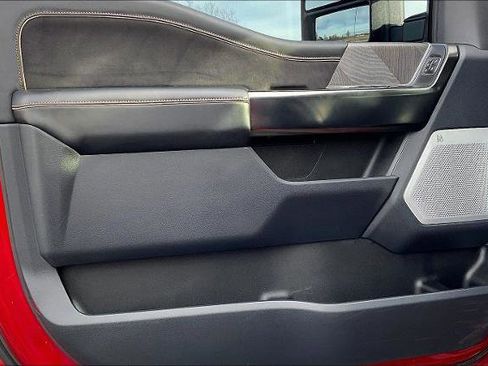 Certified 2023 Ford F250 Platinum image 19