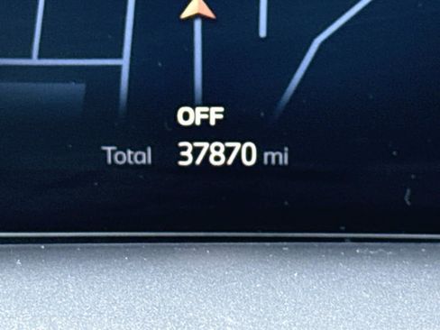 Used 2024 BMW X5 xDrive40i image 24