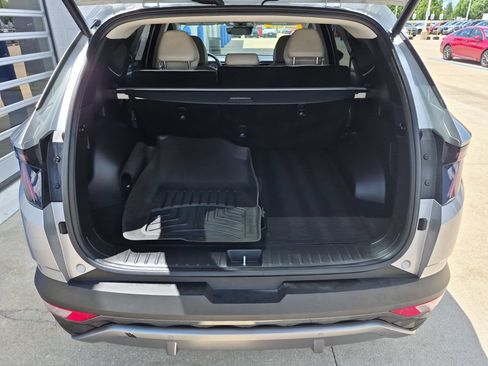 Used 2023 Hyundai Tucson Limited w/ Cargo Package AWD/4WD image 28