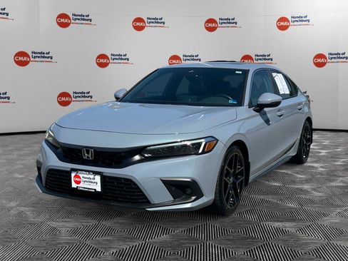 Used 2022 Honda Civic Sport Touring image 1
