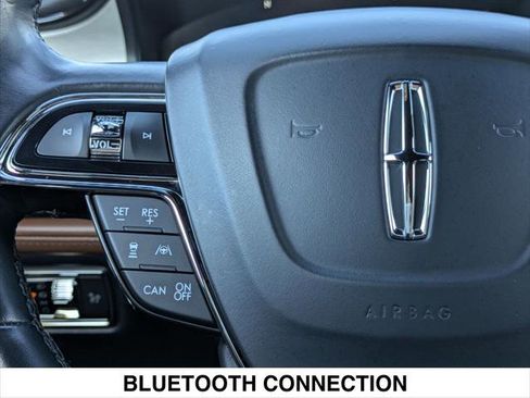 Used 2022 Lincoln Nautilus Reserve image 14