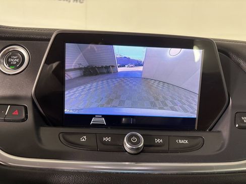 Used 2020 Chevrolet Blazer LT image 16