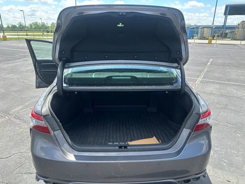 Used 2019 Toyota Camry XSE w/ Driver Assist Package FWD image 11