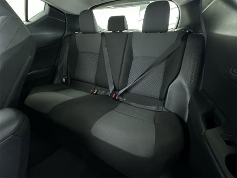 Used 2021 Toyota C-HR LE image 37