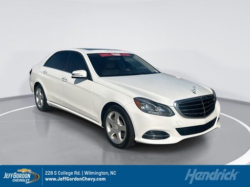Used 2015 Mercedes-Benz E 350 Sedan image 1