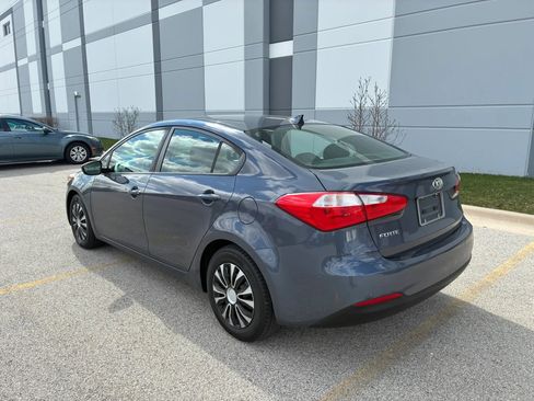 Used 2016 Kia Forte LX FWD image 7
