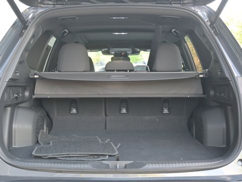 Certified 2025 Subaru Forester Premium AWD/4WD image 34