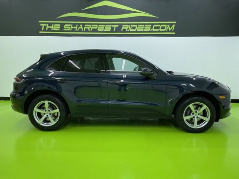 Used 2020 Porsche Macan image 11