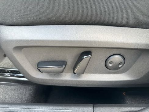 New 2026 Nissan Rogue SV image 12